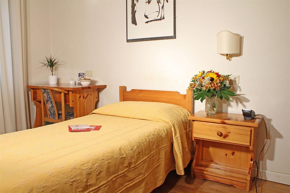 Hotel La Pace Pontedera Esterno foto